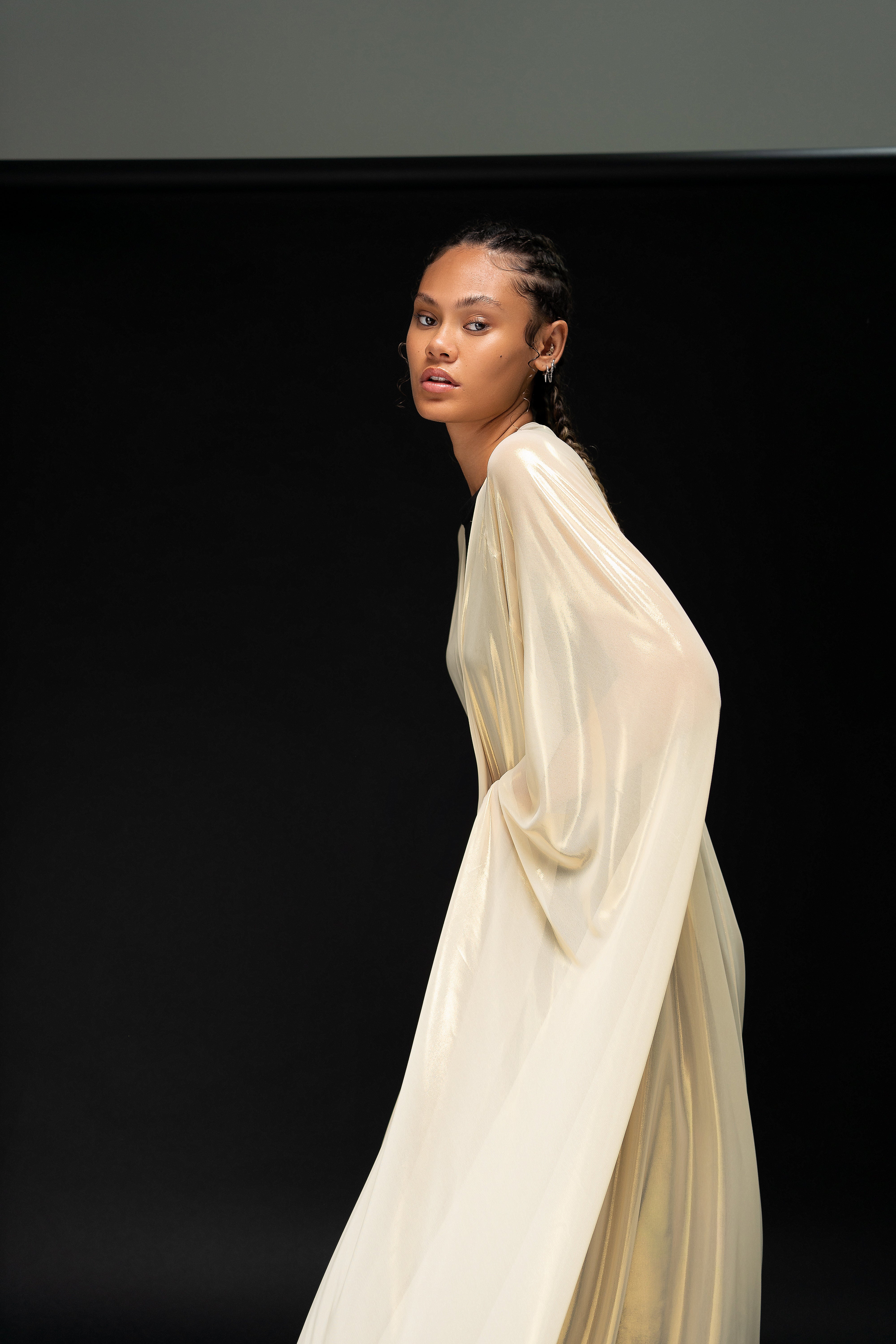 PEARL ABAYA