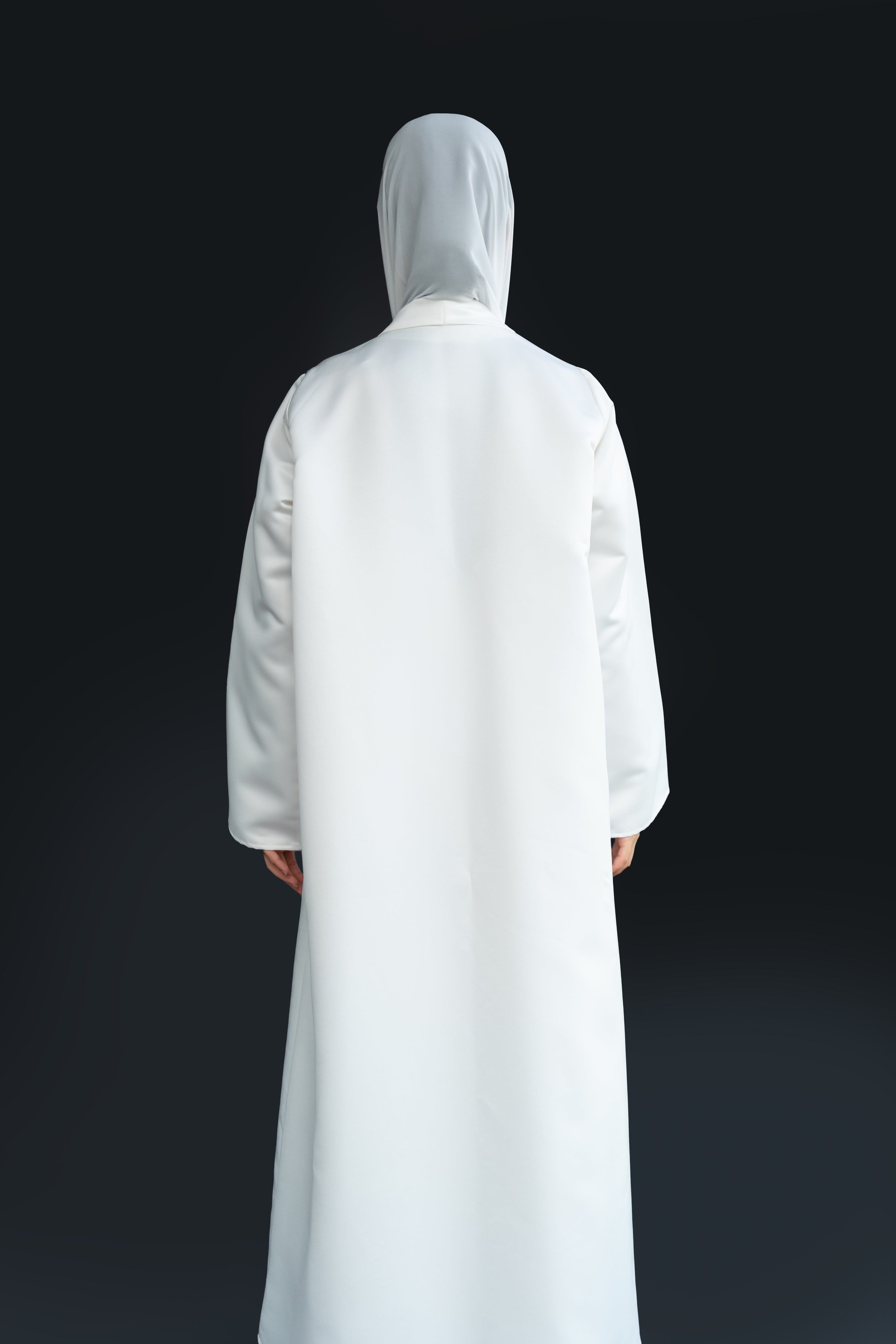 WHITE COAT ABAYA